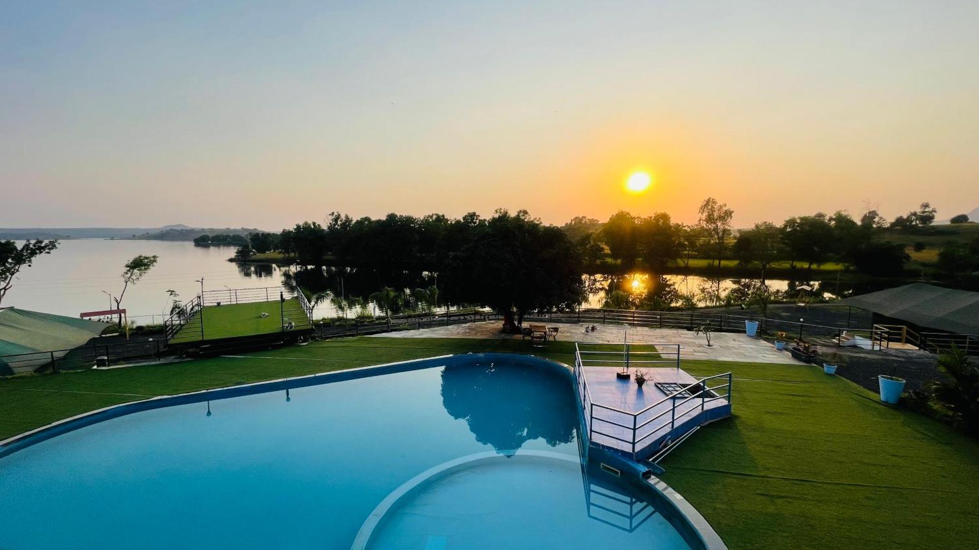 Amigos Lake Resort-Igatpuri, Maharashtra Luaran gambar