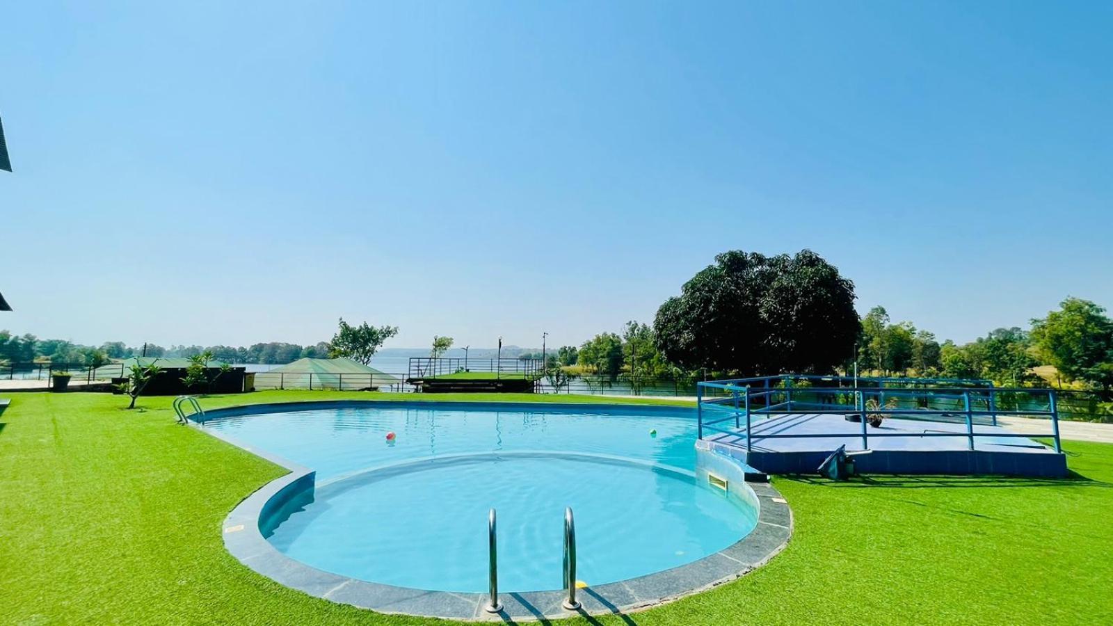 Amigos Lake Resort-Igatpuri, Maharashtra Luaran gambar