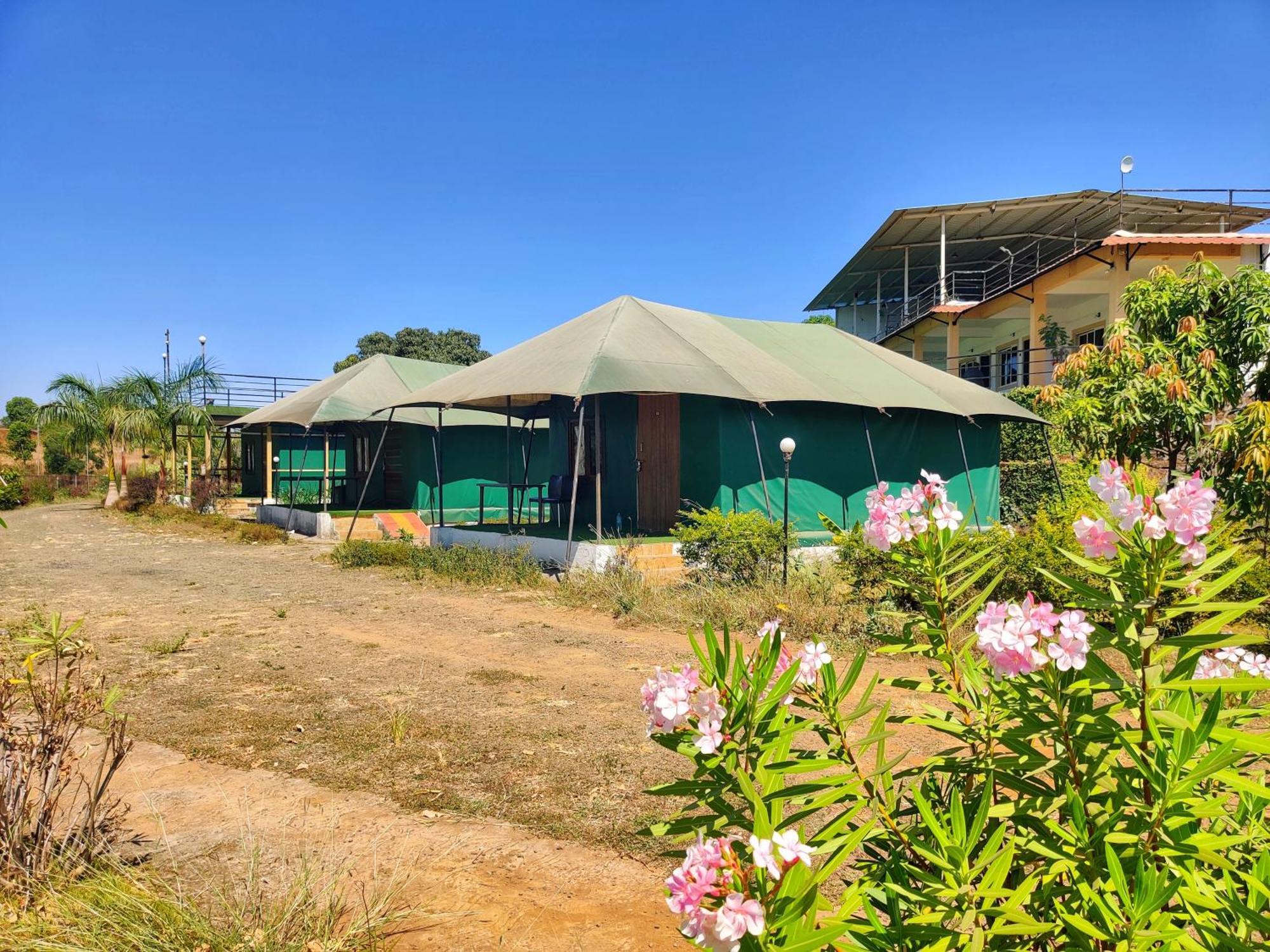 Amigos Lake Resort-Igatpuri, Maharashtra Luaran gambar